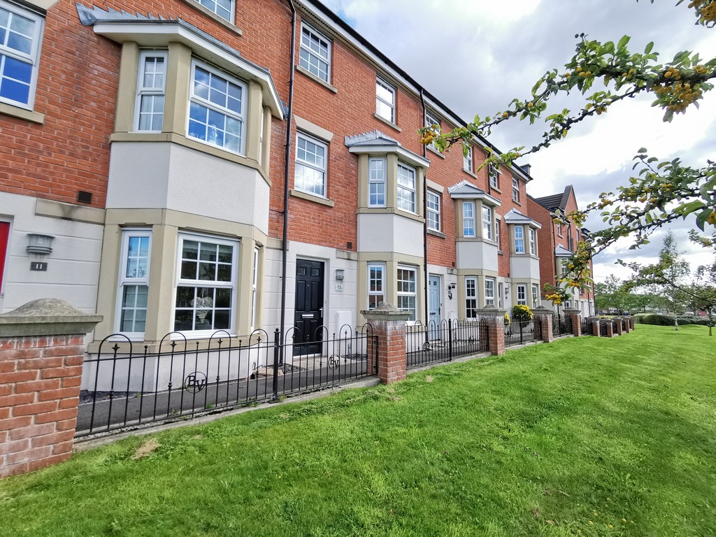 Grenadier Walk, Buckshaw Village