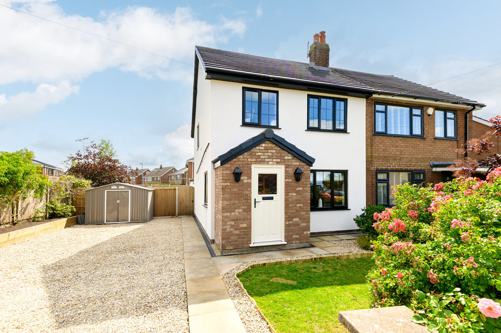 Cedar Avenue, Euxton, Chorley